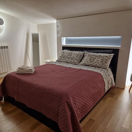 ארצו A Casa Di Oreste E Olivia מראה חיצוני תמונה
